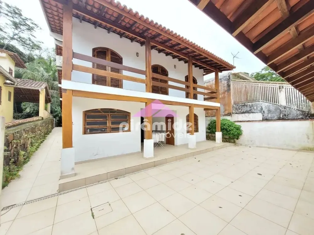 Casa, 5 quartos, 256 m² - Foto 3