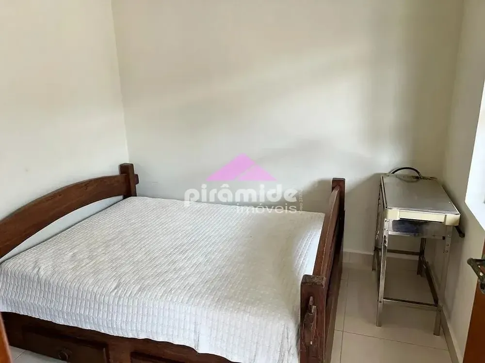 Casa, 5 quartos, 256 m² - Foto 2