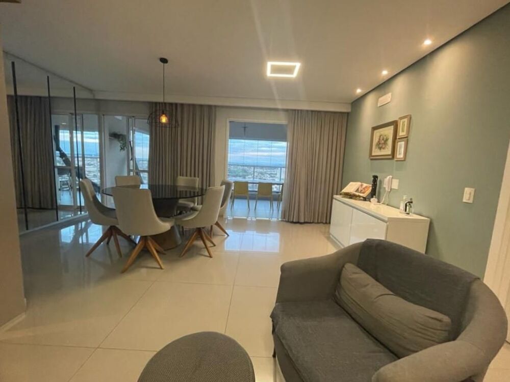 Apartamento à venda com 3 quartos, 161m² - Foto 4