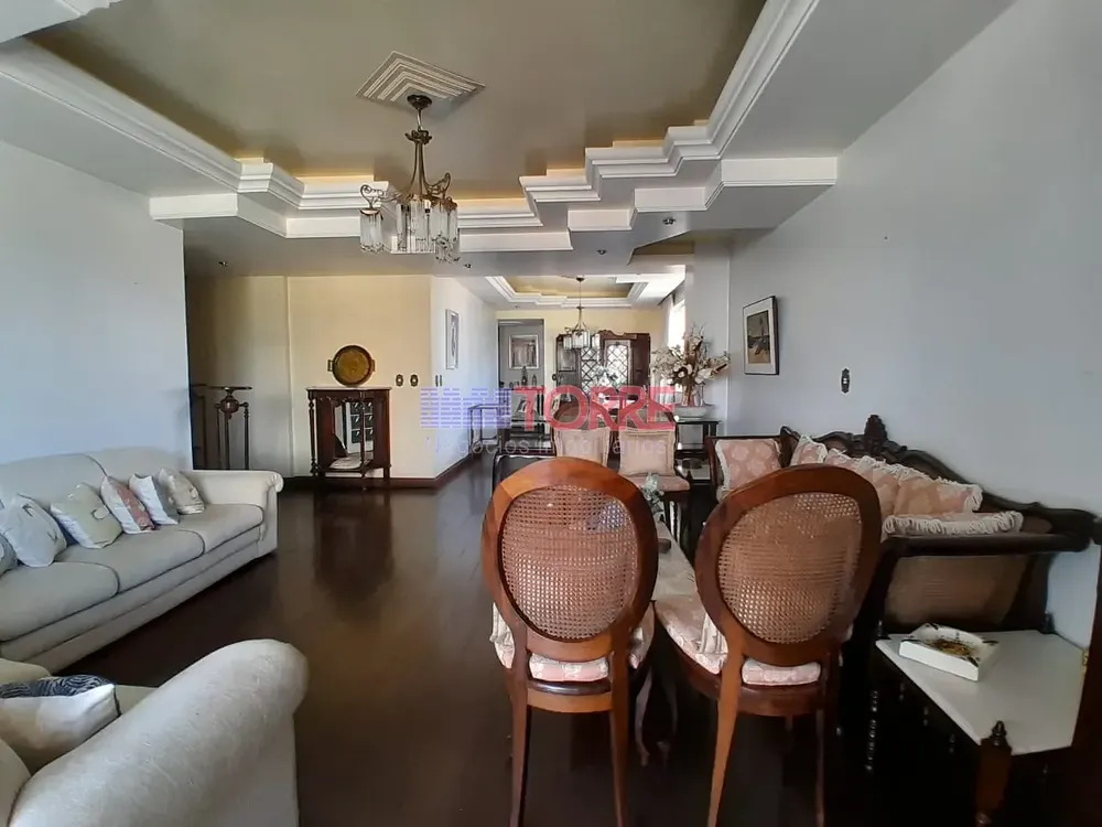 Apartamento, 3 quartos, 279 m² - Foto 1