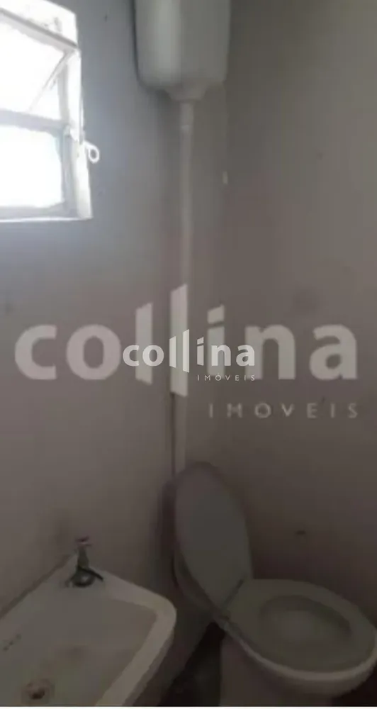 Casa, 2 quartos, 300 m² - Foto 2