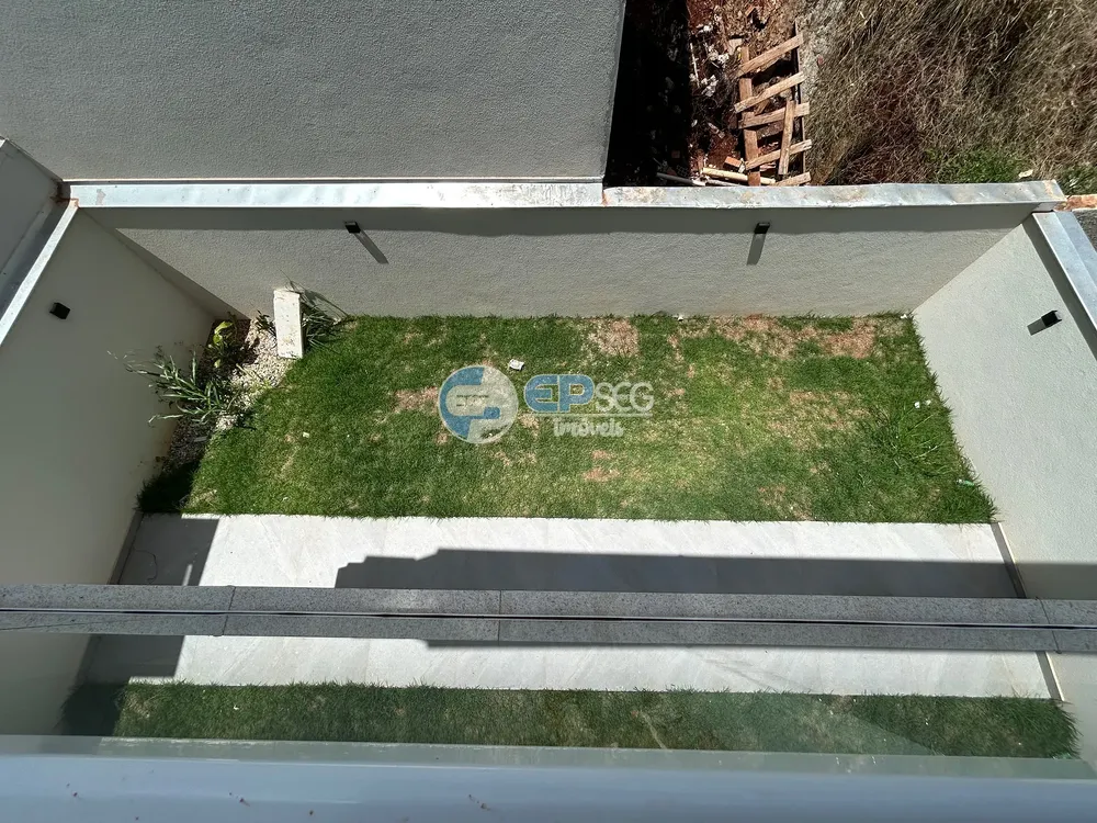 Casa, 4 quartos, 206 m² - Foto 1