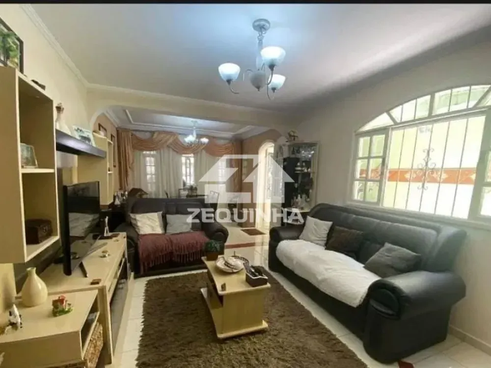 Casa, 3 quartos, 217 m² - Foto 4