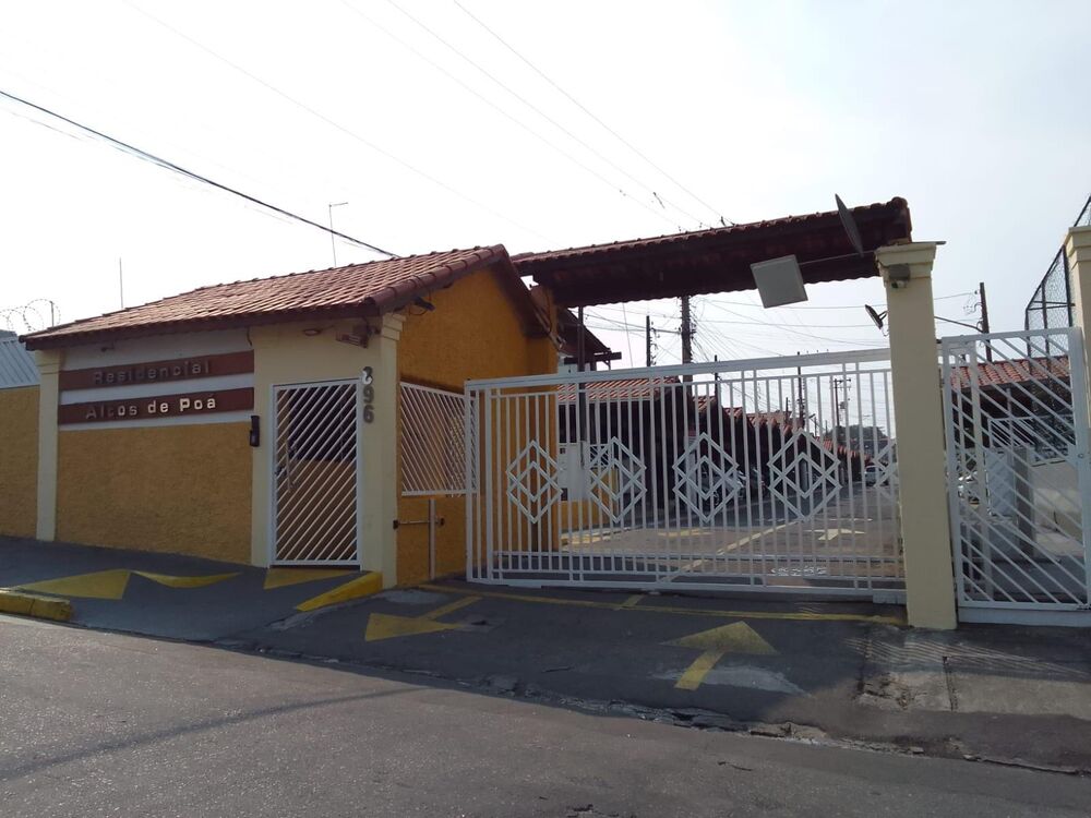 Casa à venda com 3 quartos, 114m² - Foto 1