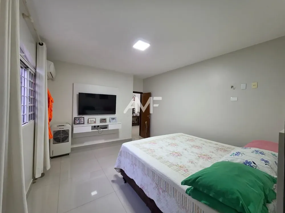 Casa, 5 quartos, 452 m² - Foto 3