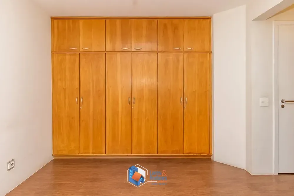 Apartamento, 4 quartos, 232 m² - Foto 2