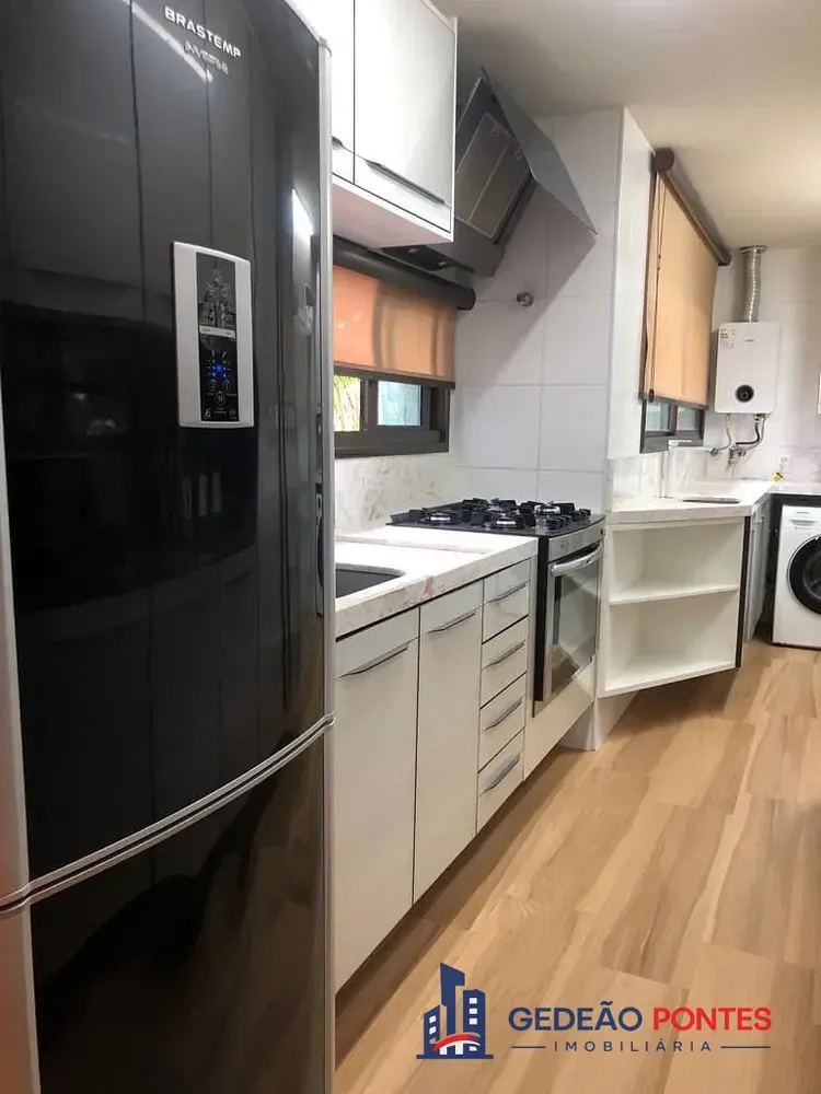 Apartamento, 3 quartos, 198 m² - Foto 1