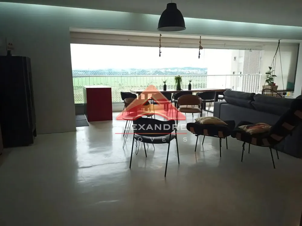 Apartamento, 3 quartos, 156 m² - Foto 1