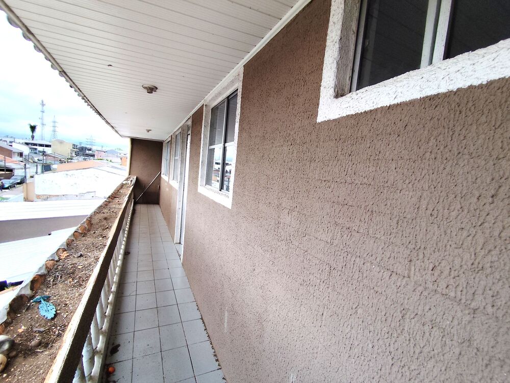 Sobrado à venda com 4 quartos, 210m² - Foto 2