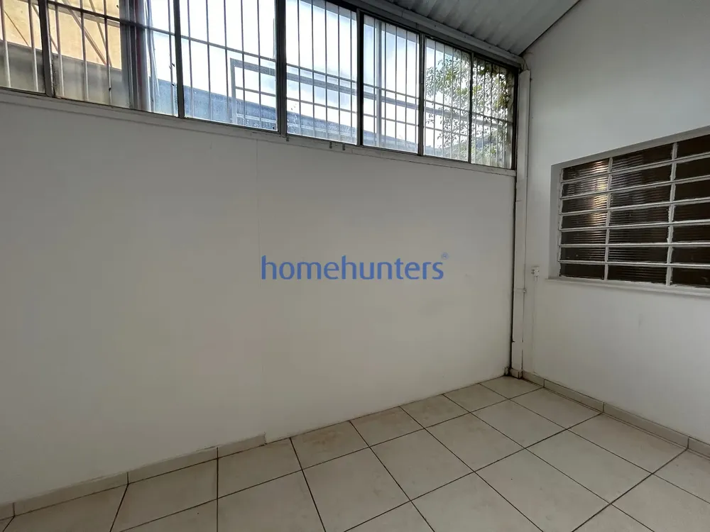 Casa, 1 quarto, 282 m² - Foto 2