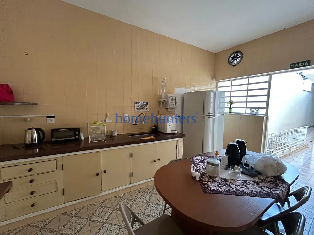 Casa, 1 quarto, 282 m² - Foto 1