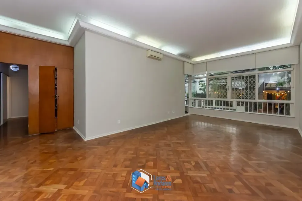 Apartamento, 3 quartos, 212 m² - Foto 1