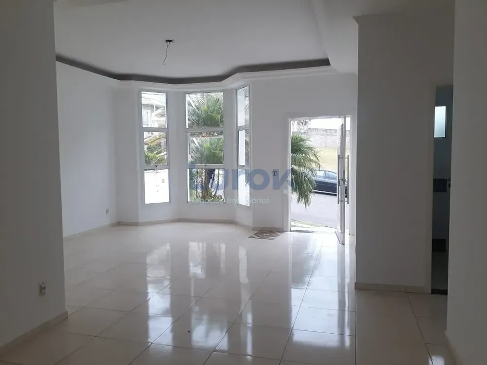 Casa, 3 quartos, 250 m² - Foto 4