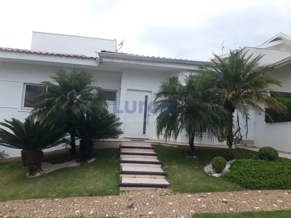 Casa, 3 quartos, 250 m² - Foto 1