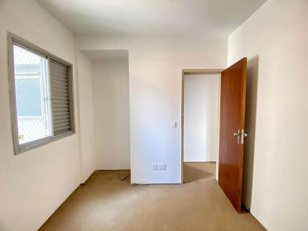 Apartamento à venda com 3 quartos, 83m² - Foto 28