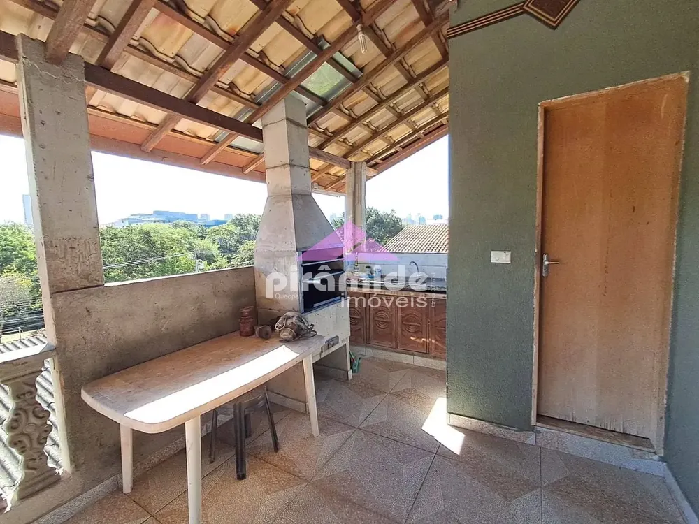 Casa, 3 quartos, 265 m² - Foto 2