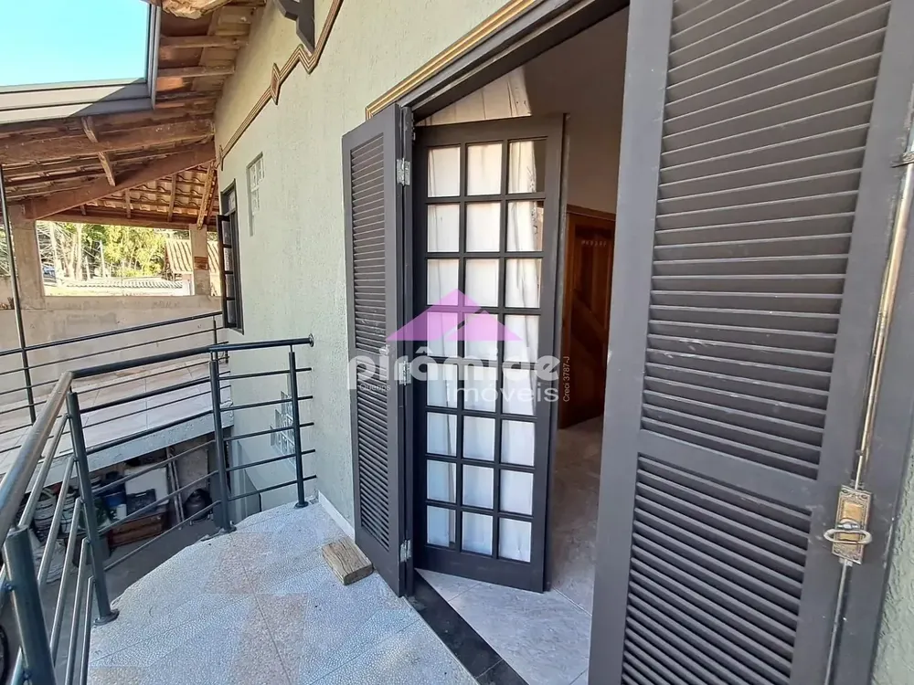Casa, 3 quartos, 265 m² - Foto 4