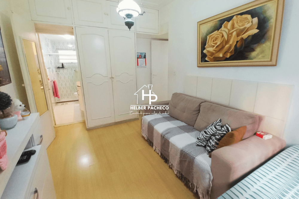 Apartamento à venda com 3 quartos, 94m² - Foto 2