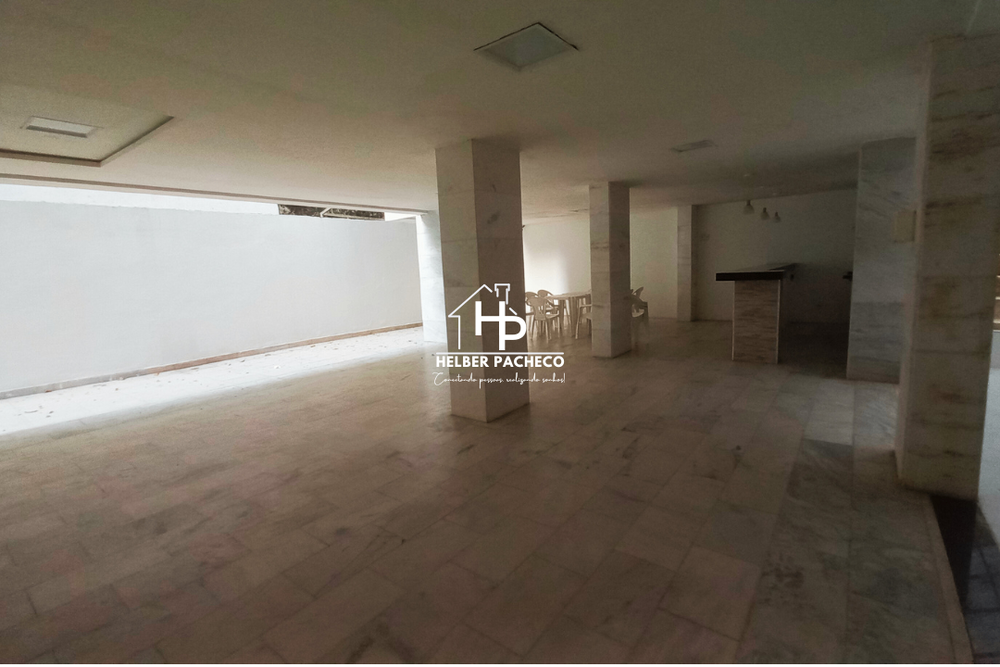 Apartamento à venda com 3 quartos, 94m² - Foto 4