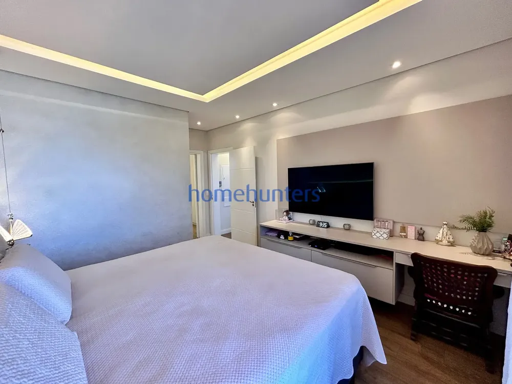 Casa, 4 quartos, 275 m² - Foto 1