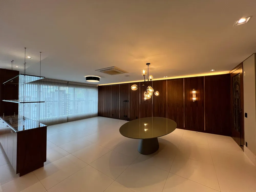 Apartamento, 2 quartos, 214 m² - Foto 1