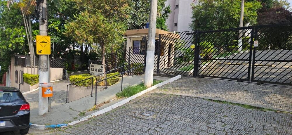 Apartamento para alugar com 2 quartos, 60m² - Foto 2
