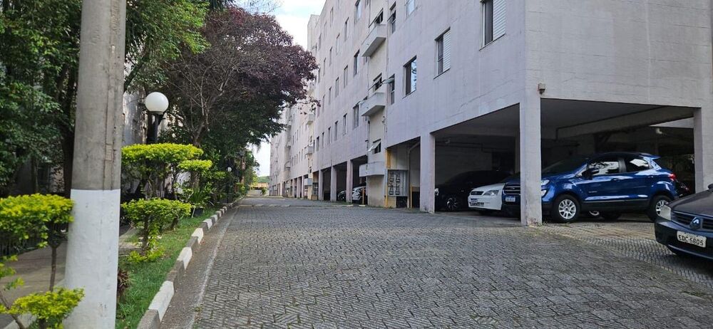 Apartamento para alugar com 2 quartos, 60m² - Foto 7