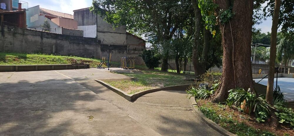 Apartamento para alugar com 2 quartos, 60m² - Foto 8
