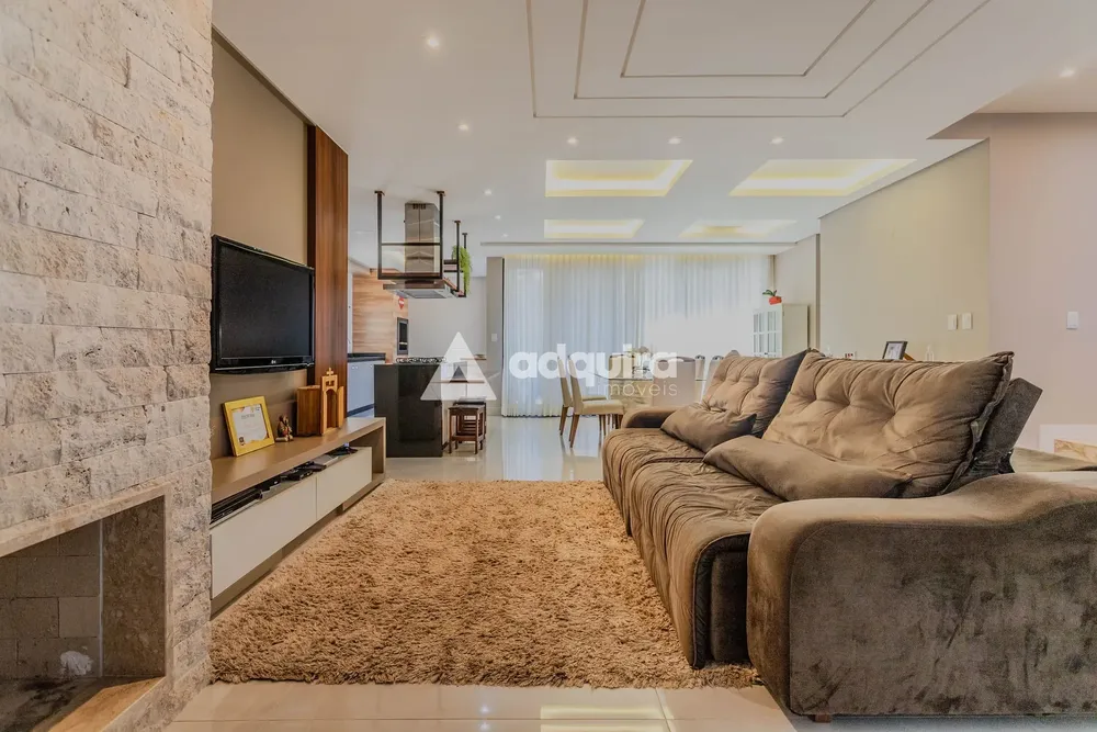 Casa, 3 quartos, 218 m² - Foto 4