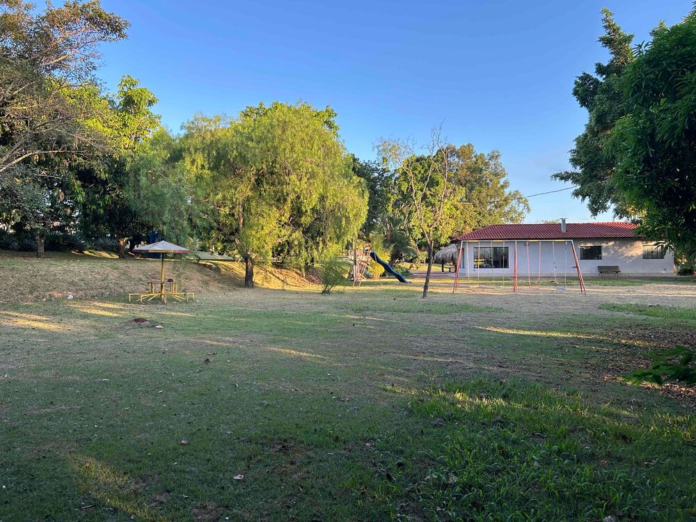 Chácara à venda com 4 quartos, 400m² - Foto 10