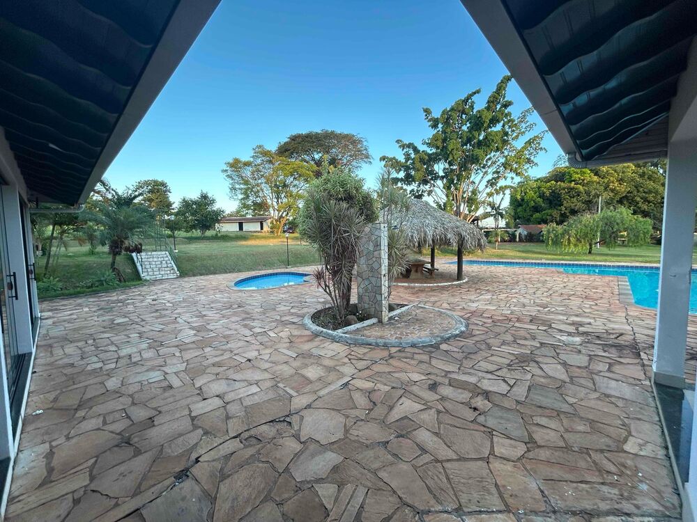 Chácara à venda com 4 quartos, 400m² - Foto 27