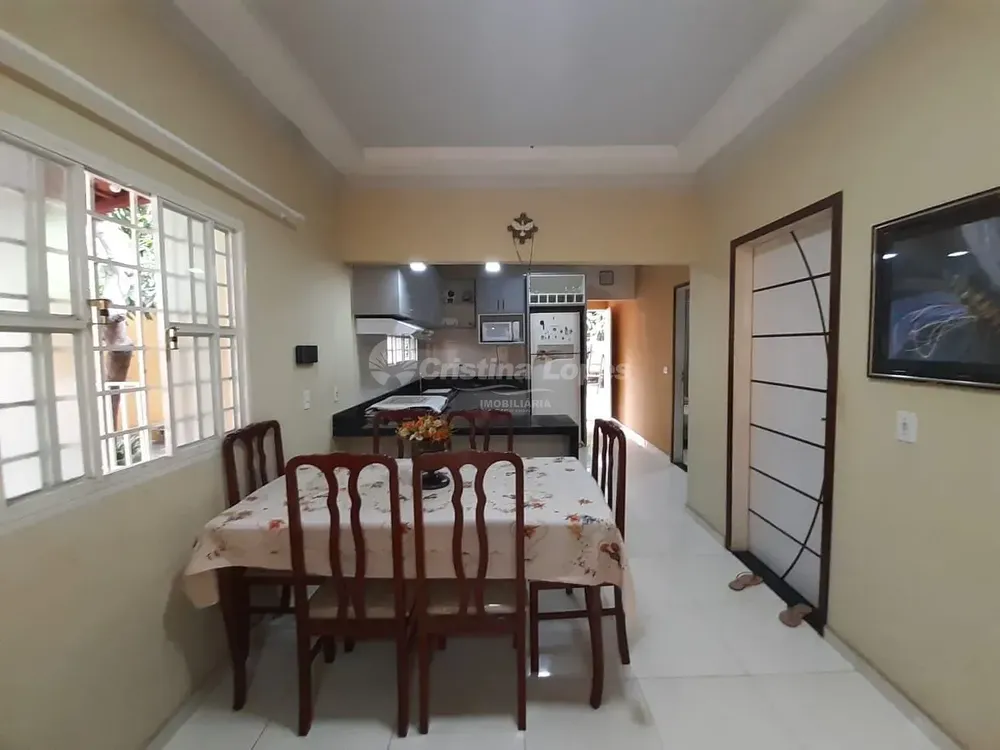 Casa, 3 quartos, 200 m² - Foto 3