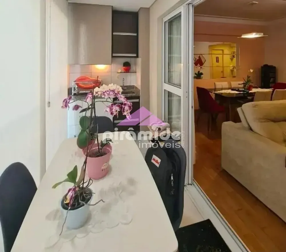 Apartamento, 3 quartos, 102 m² - Foto 2