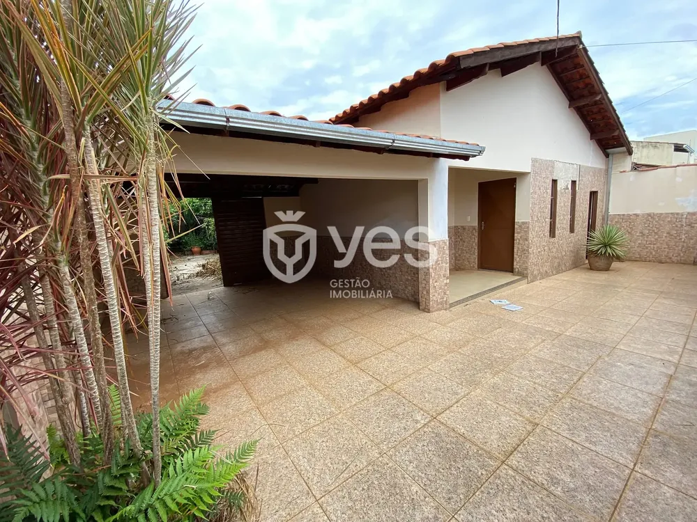 Casa, 3 quartos, 230 m² - Foto 2