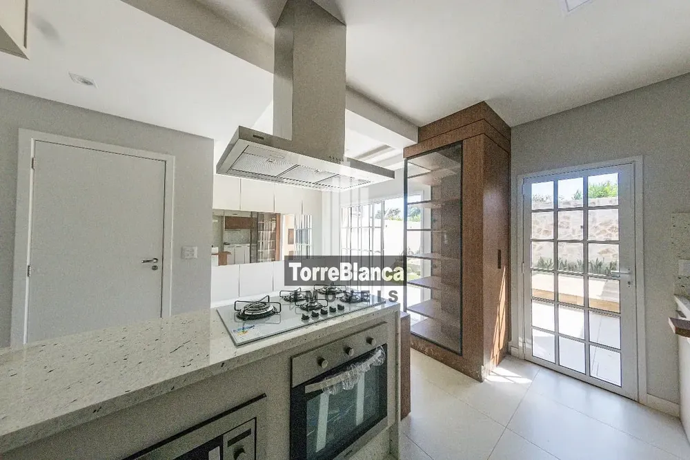 Sobrado, 3 quartos, 290 m² - Foto 1