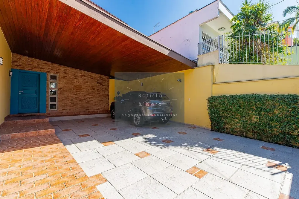 Sobrado, 4 quartos, 351 m² - Foto 1