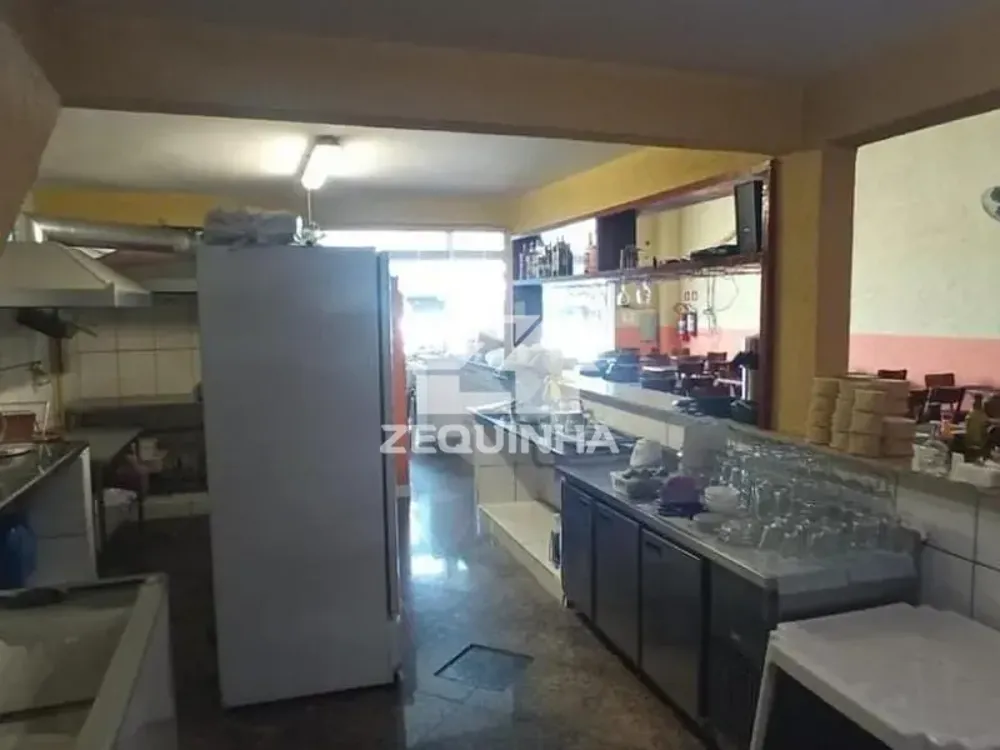 Prédio Inteiro, 165 m² - Foto 1