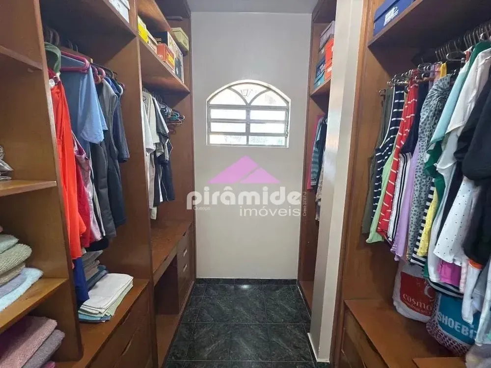 Casa, 3 quartos, 238 m² - Foto 6
