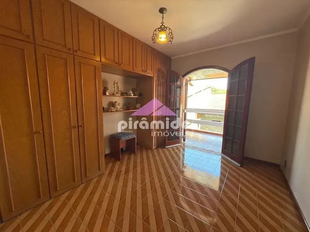 Casa, 3 quartos, 238 m² - Foto 7