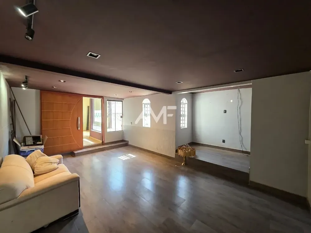 Casa, 4 quartos, 302 m² - Foto 4