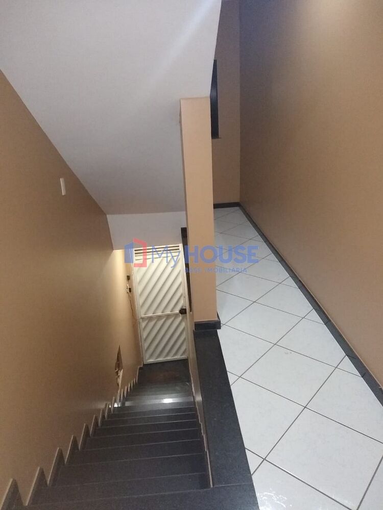 Apartamento à venda com 7 quartos, 230m² - Foto 18