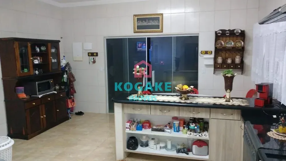 Casa, 4 quartos, 378 m² - Foto 2