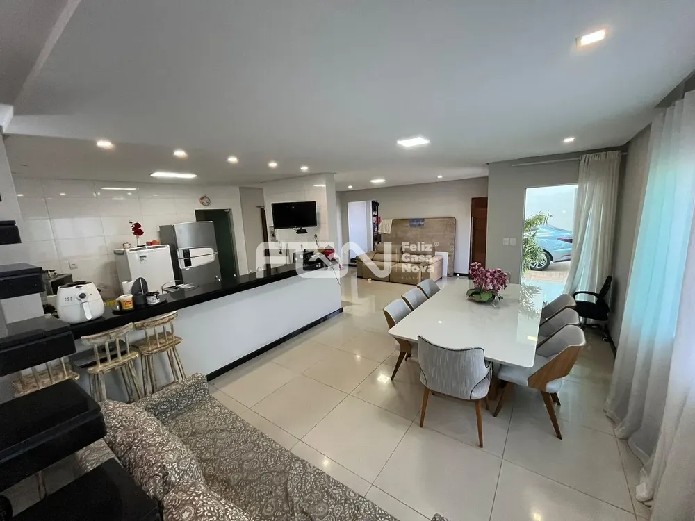 Casa, 3 quartos, 196 m² - Foto 3
