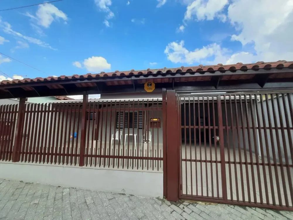 Casa, 3 quartos, 133 m² - Foto 2