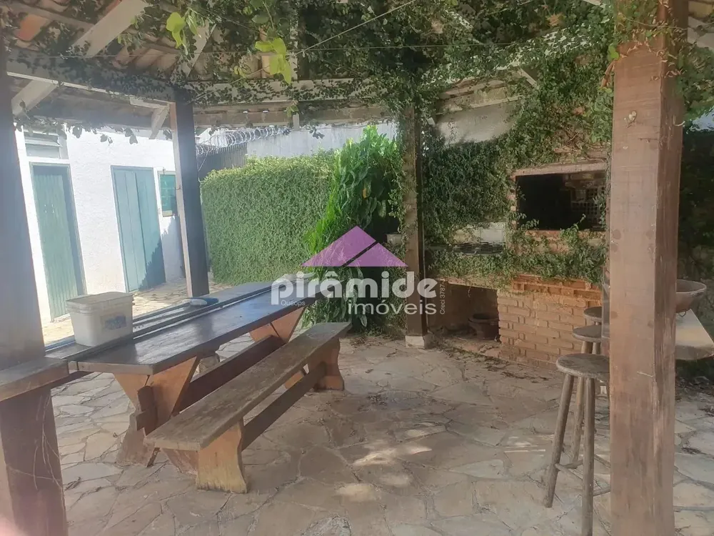 Casa, 5 quartos, 300 m² - Foto 4