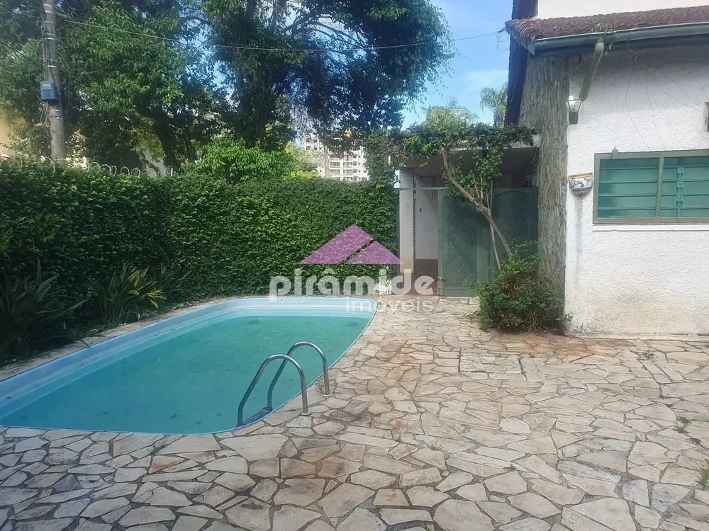 Casa, 5 quartos, 300 m² - Foto 1