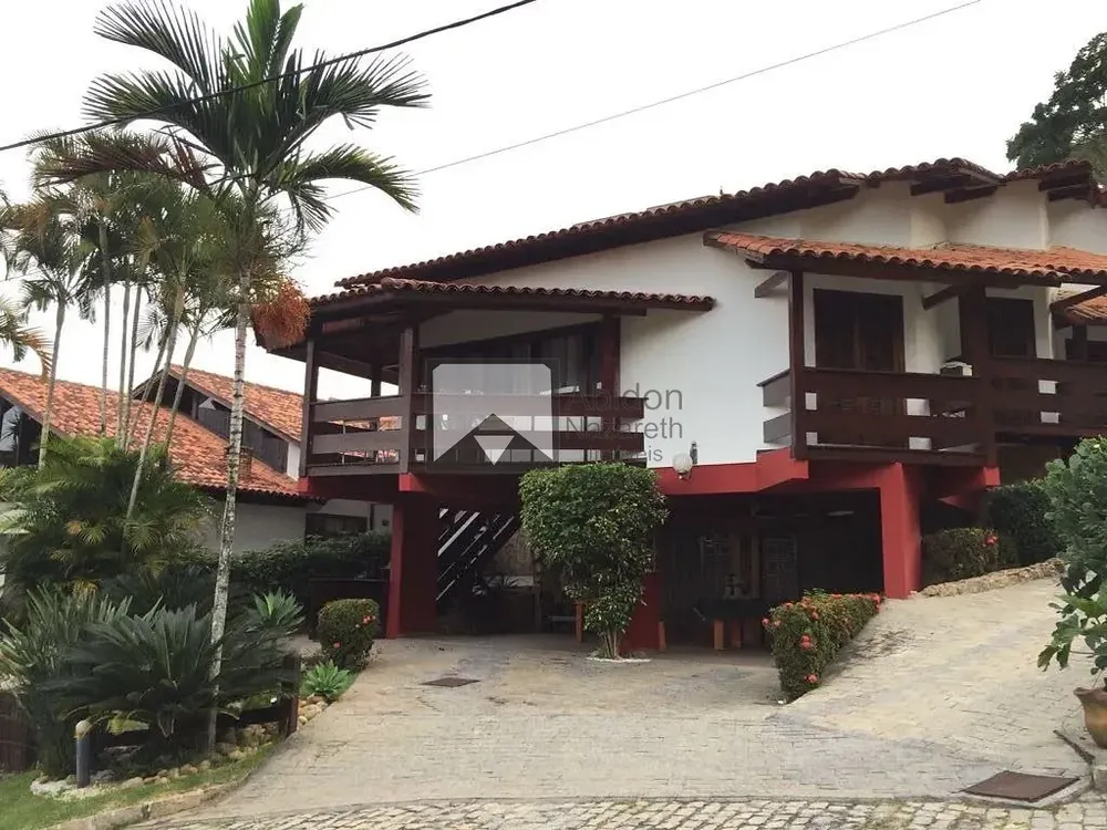 Casa, 3 quartos, 330 m² - Foto 1