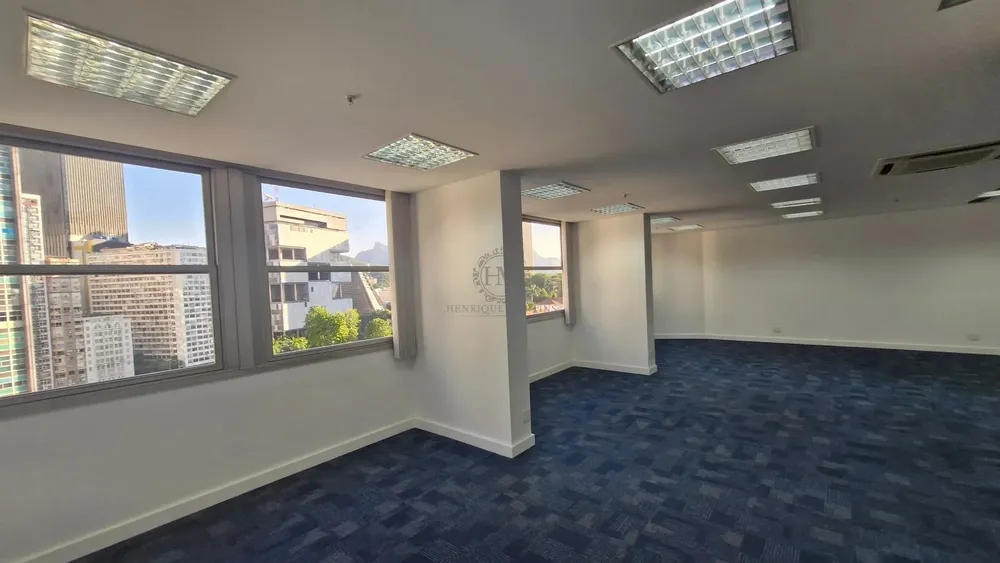 Sala-Conjunto, 260 m² - Foto 1