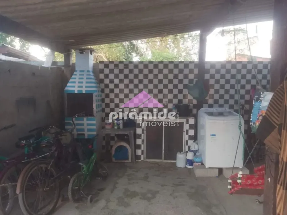 Casa, 3 quartos, 200 m² - Foto 3