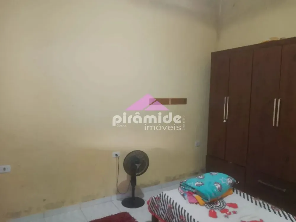 Casa, 3 quartos, 200 m² - Foto 2